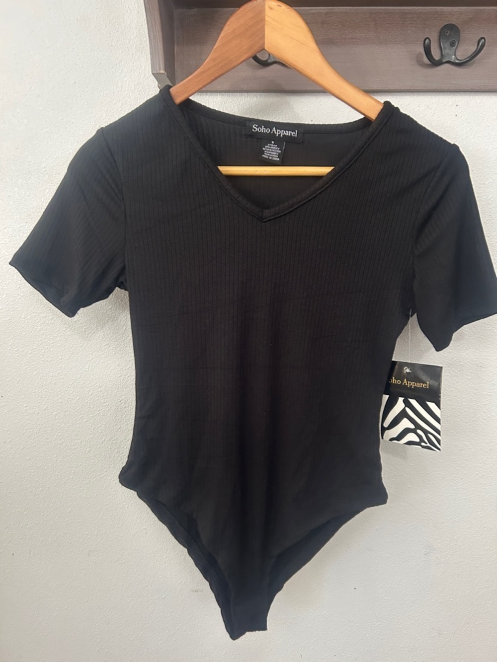 Soho Apparel Black Ribbed V-Neck Short Sleeve Bodysuit size S